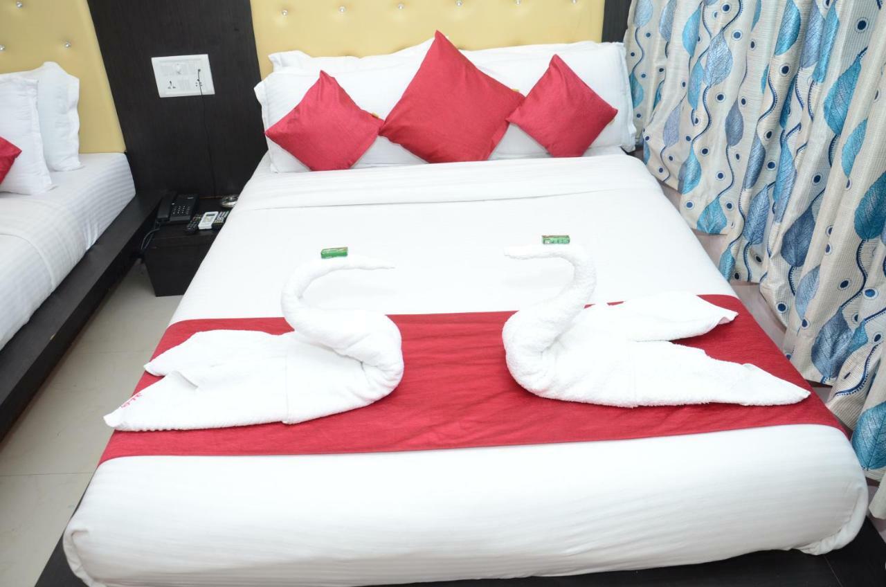 Anil Guest House Bombaim Exterior foto